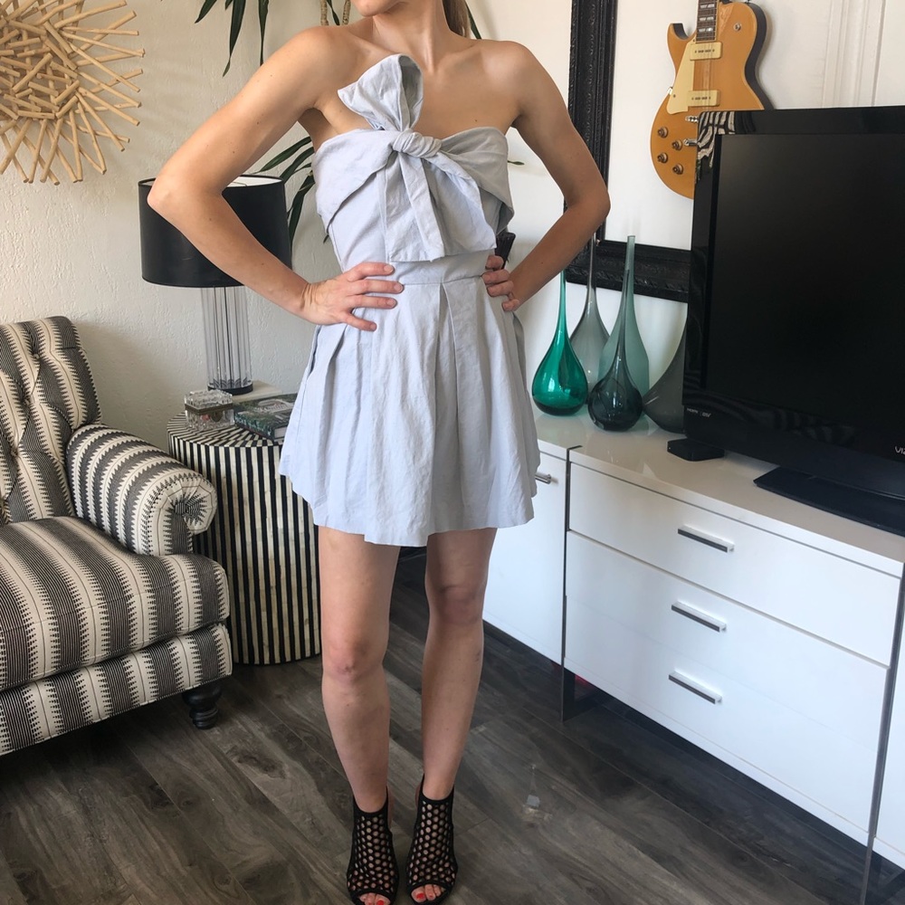 Bcbg Generation light baby blue skort sz6